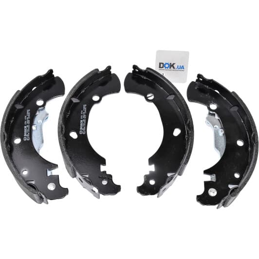 0 986 487 560 Bosch Тормозные колодки