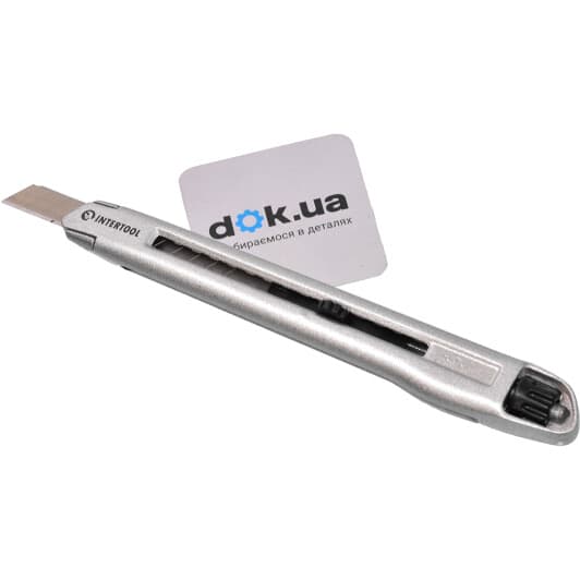 Ніж канцелярський Intertool HT-0509 сегментоване лезо