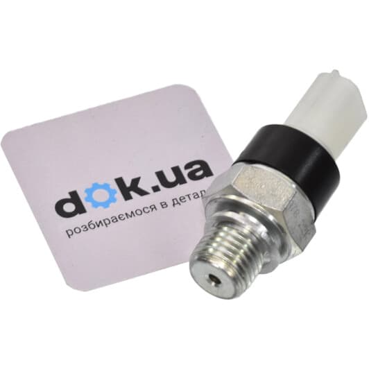 33100043 SWAG Датчик давления масла