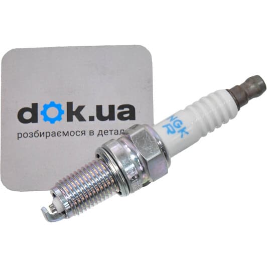DCPR8E NGK Свеча зажигания