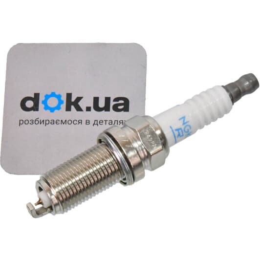 224015M015 Nissan / Infiniti Свеча зажигания для Infiniti FX35