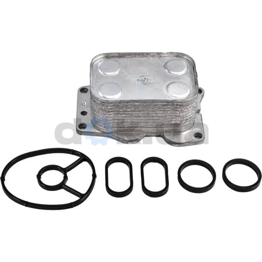 D4C005TT Thermotec Масляный радиатор двигателя