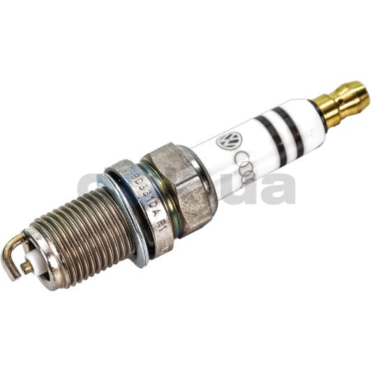101905610A VAG Свічка запалювання