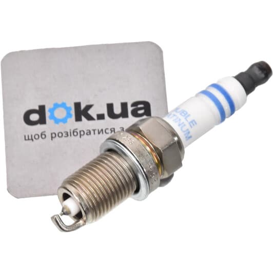 0 242 240 650 Bosch Свеча зажигания