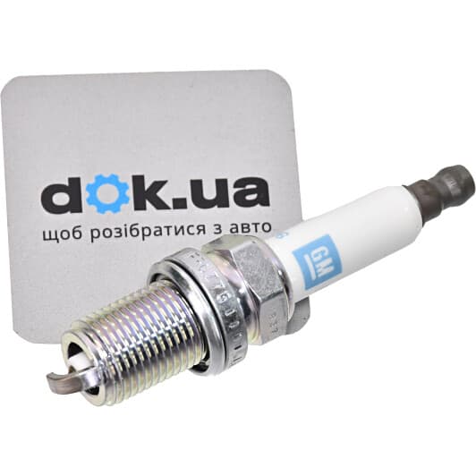 55580961 General Motors Свічка запалювання