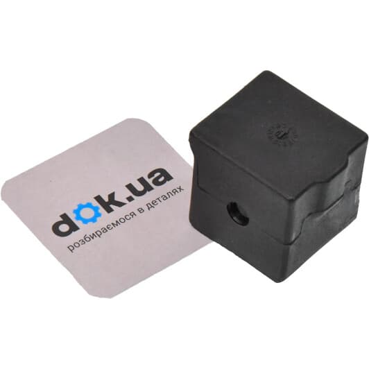 546139U00A Nissan / Infiniti Втулка стабилизатора