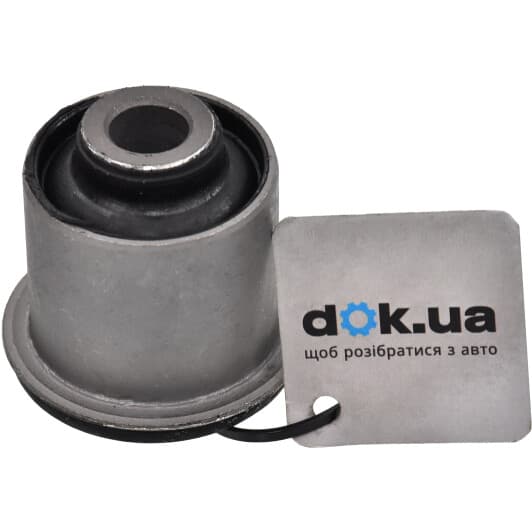 Q0052262 Q-Fix Сайлентблок рычага для Mitsubishi Pajero