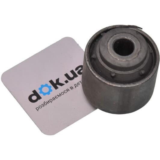 J54017AYMT Yamato Сайлентблок важеля