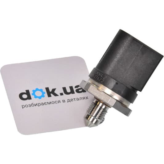 0 261 545 026 Bosch Датчик тиску подачі пального