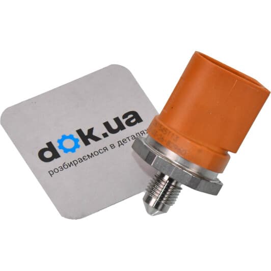 0261545113 Bosch Датчик тиску подачі пального