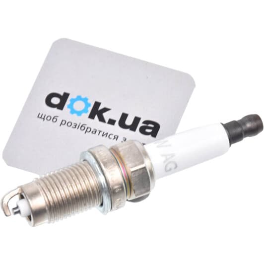 JZW905603B VAG Свеча зажигания