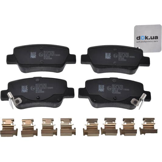 ADT342183 Blue Print Гальмівні колодки для Toyota Avensis