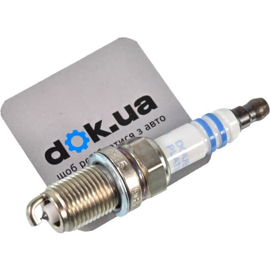 242230500 Bosch Свічка запалювання