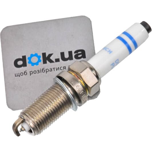 0 242 245 585 Bosch Свічка запалювання