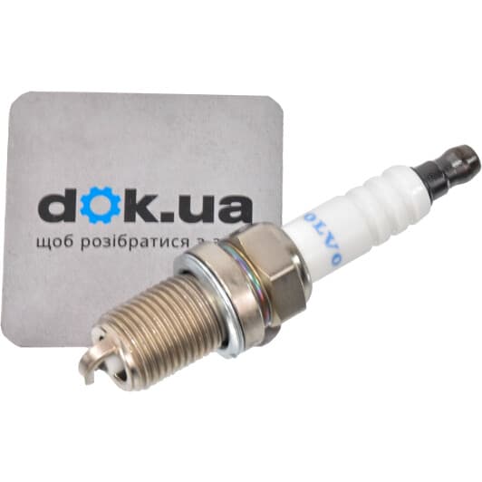 8692071 Volvo Свічка запалювання