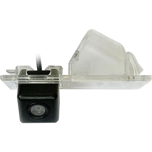 Камера заднего вида IL Trade 1420