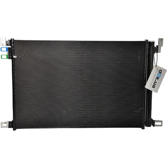 4M0816421B VAG Радіатор кондиціонера для Audi Q7
