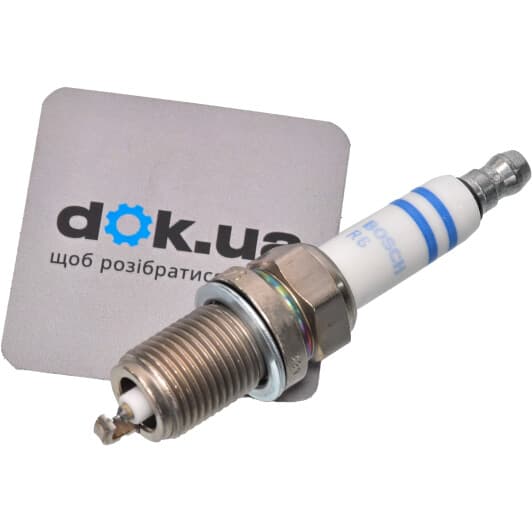0 242 240 627 Bosch Свеча зажигания