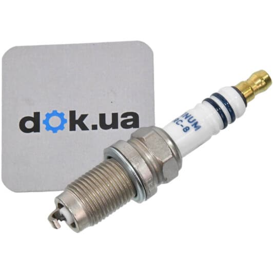 8EH 188 705-321 Behr Hella Свеча зажигания