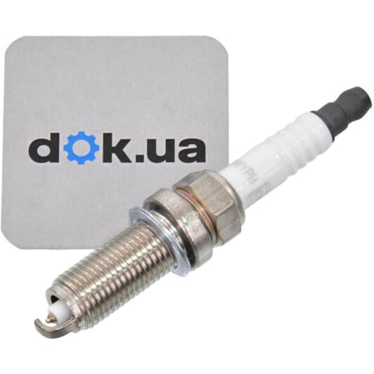 oe261 Champion Свічка запалювання