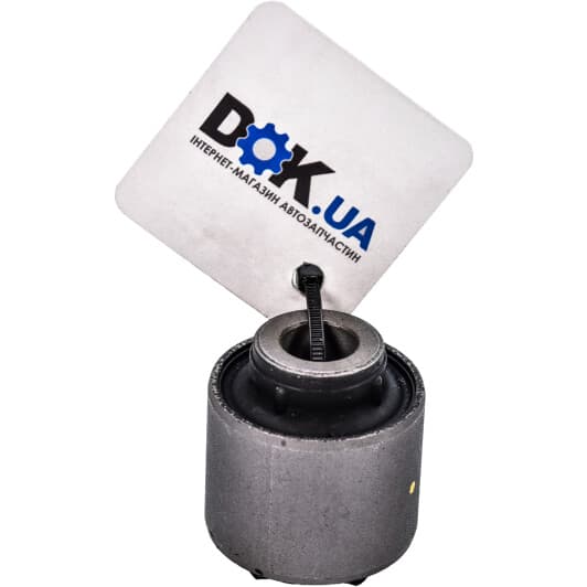 CVM11 CTR Сайлентблок важеля