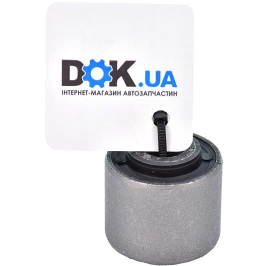 J53010BYMT Yamato Сайлентблок важеля для Mazda CX-7