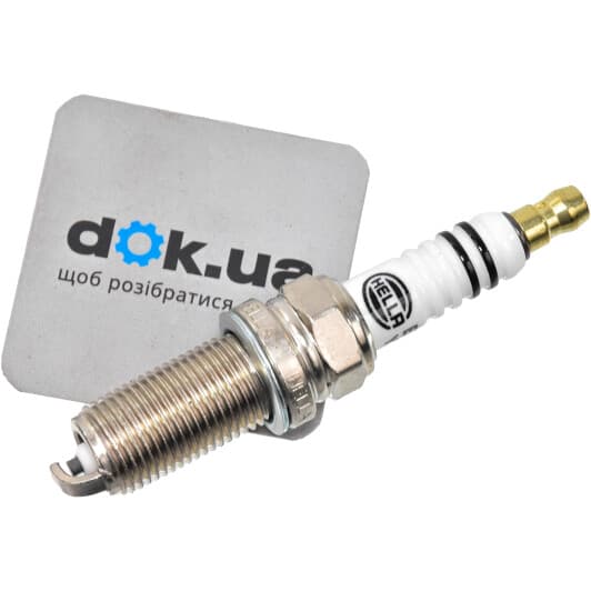 8EH 188 704-141 Behr Hella Свічка запалювання