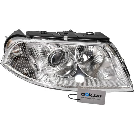89410941302 DPA Основная фара для Volkswagen Passat