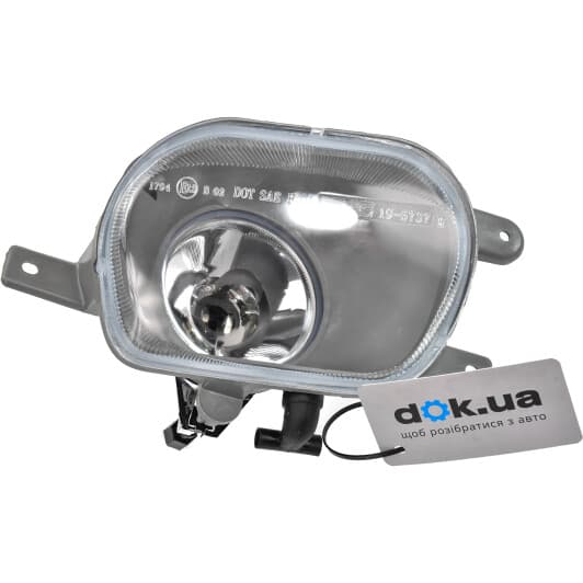 19-5737-05-9 TYC Передняя противотуманная фара для Volvo XC90