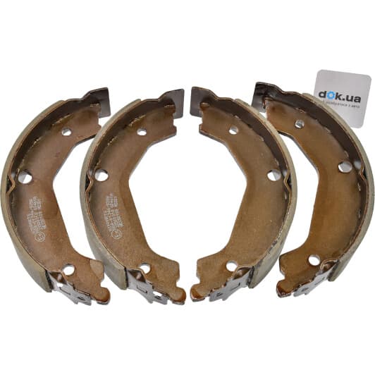 J3500318 Nipparts Колодки ручника