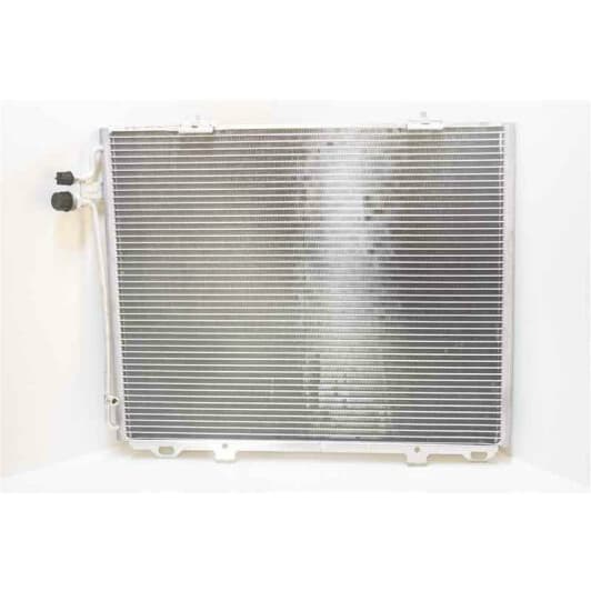 RC0008 MSG Радиатор кондиционера для Mercedes E-Class