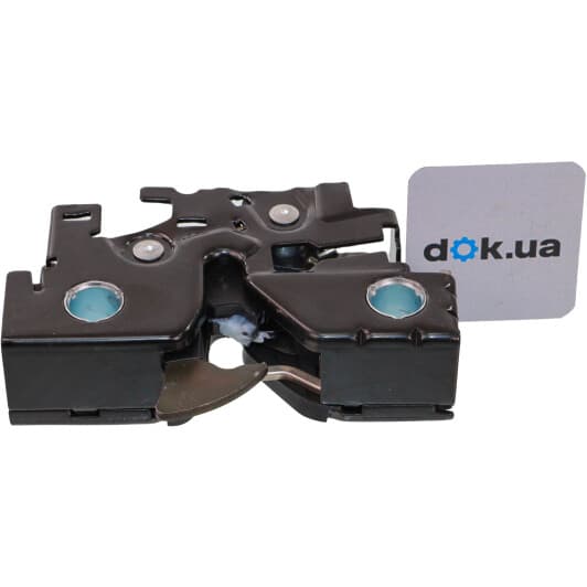 88231800601 Vika Замок капота