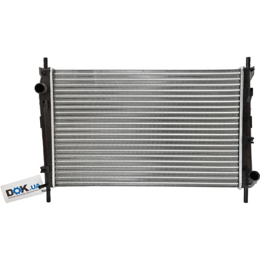 D7G005TT Thermotec Радіатор охолодження двигуна