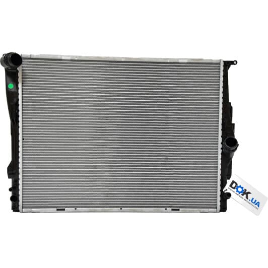 60786A Nissens Радиатор охлаждения двигателя