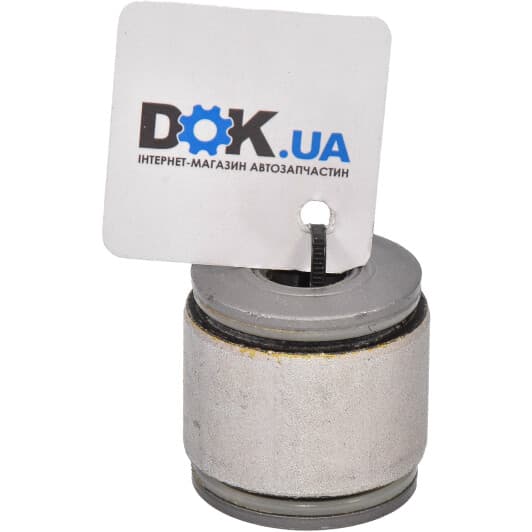 JBU647 TRW Сайлентблок рычага