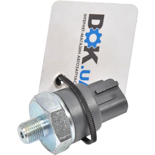 500114 KW Датчик давления масла