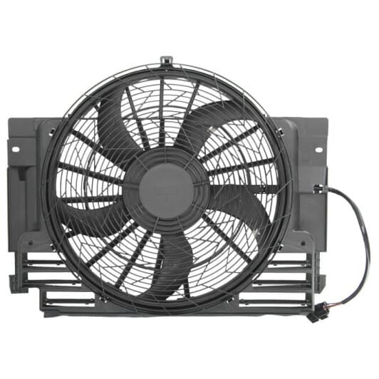 D8B001TT Thermotec Вентилятор радиатора кондиционера для BMW X5