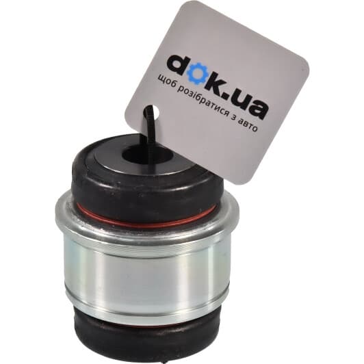 LR032644 Land Rover Сайлентблок рычага