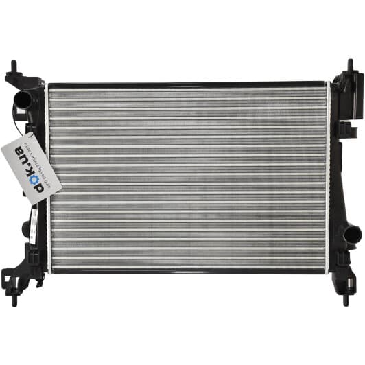 636005 Nissens Радиатор охлаждения двигателя