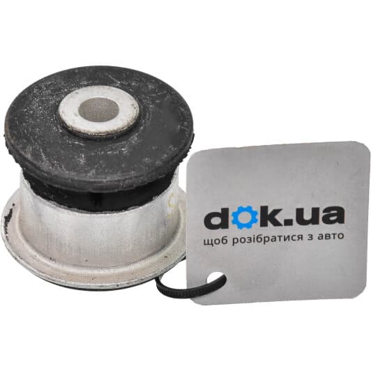 5104755 NK Сайлентблок важеля