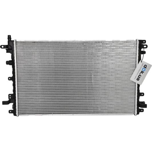 630772 Nissens Радіатор охолодження двигуна