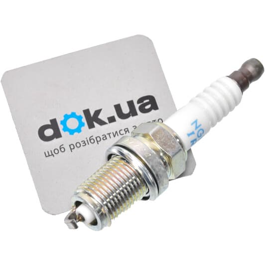 7994 NGK Свеча зажигания