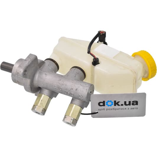 93742806 General Motors Головний гальмівний циліндр