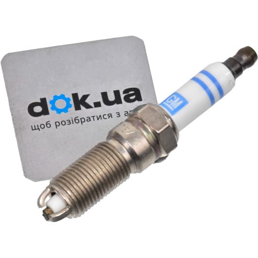 9199038 General Motors Свеча зажигания