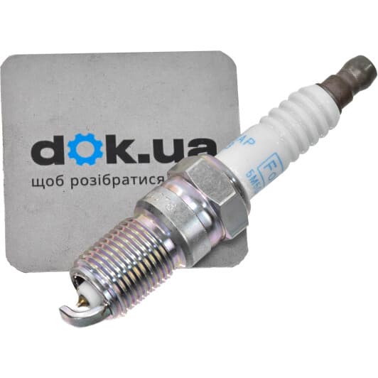 1369704 Ford Свеча зажигания