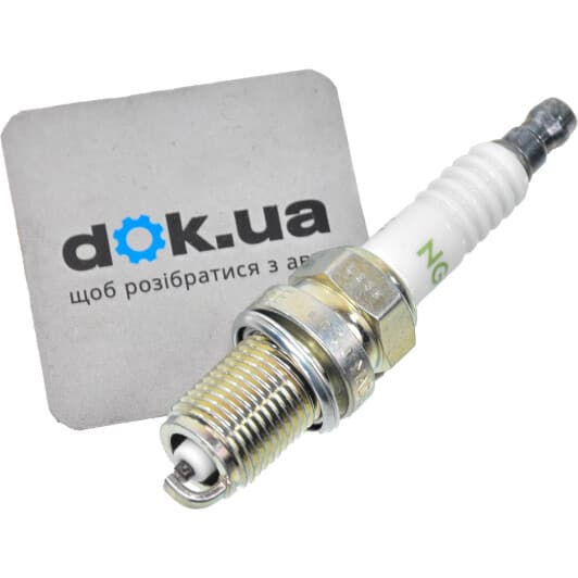 VLINE16 NGK Свічка запалювання