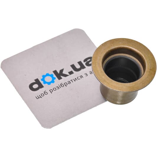 467.880 Elring Сальник клапана