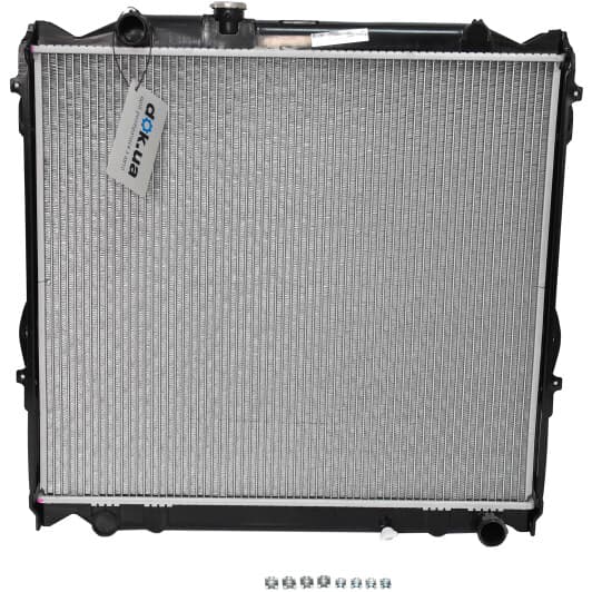 64636A Nissens Радиатор охлаждения двигателя для Toyota Land Cruiser