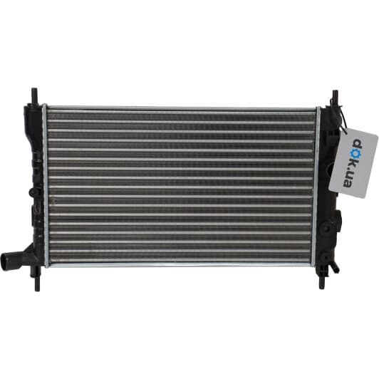 TP1563050A Tempest Радиатор охлаждения двигателя для Opel Kadett