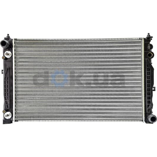 519504A NRF Радиатор охлаждения двигателя